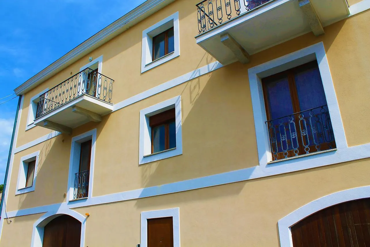 Lejlighedshotel Ahr Leonis Residence La Maddalena